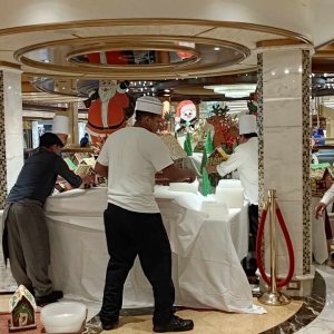 Majestic princess holiday decorations (2).jpg