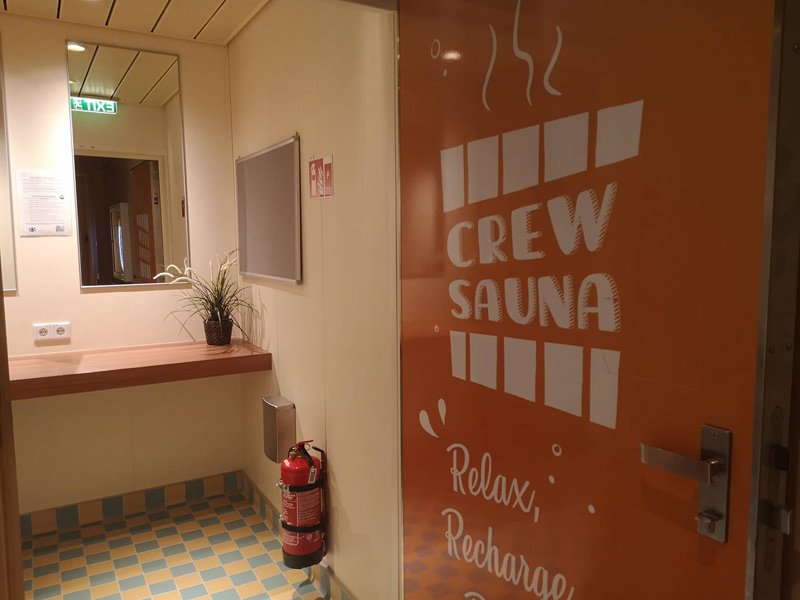 Media 'Aida-Prima-Crew-Sauna-entrance-door.jpg' in album 'AIDAprima Crew  Areas'