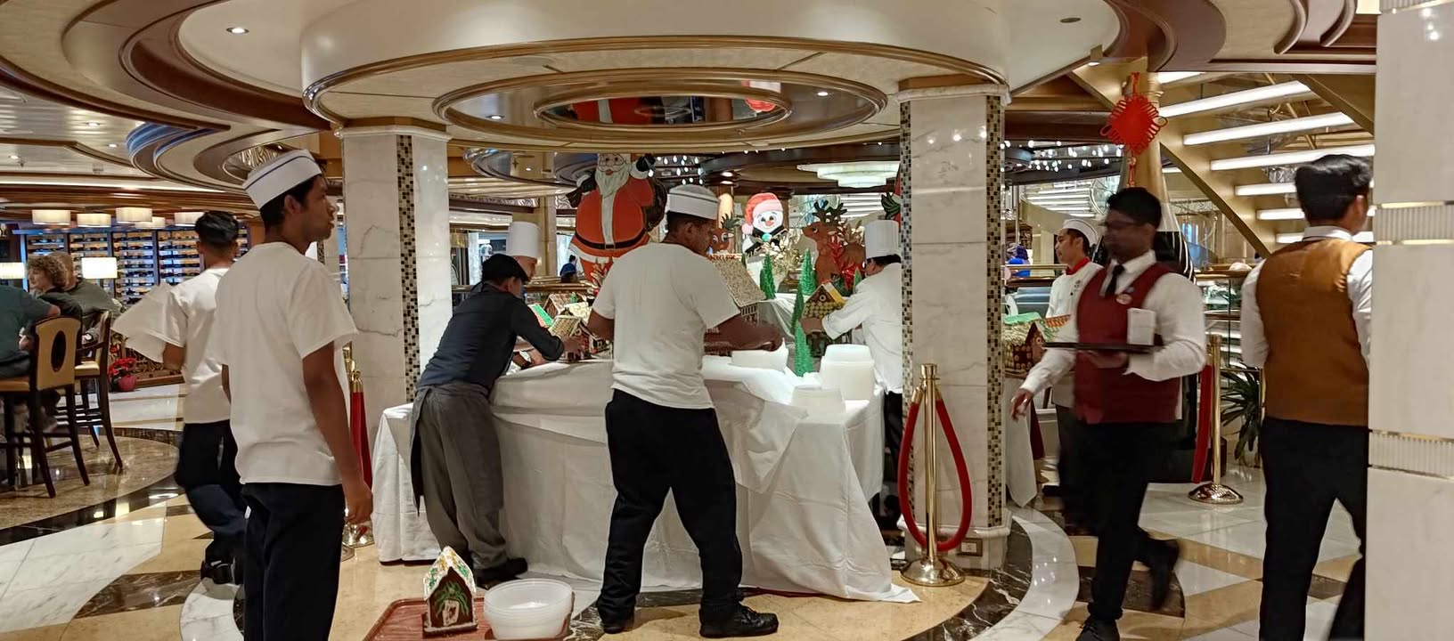 Majestic princess holiday decorations (2).jpg